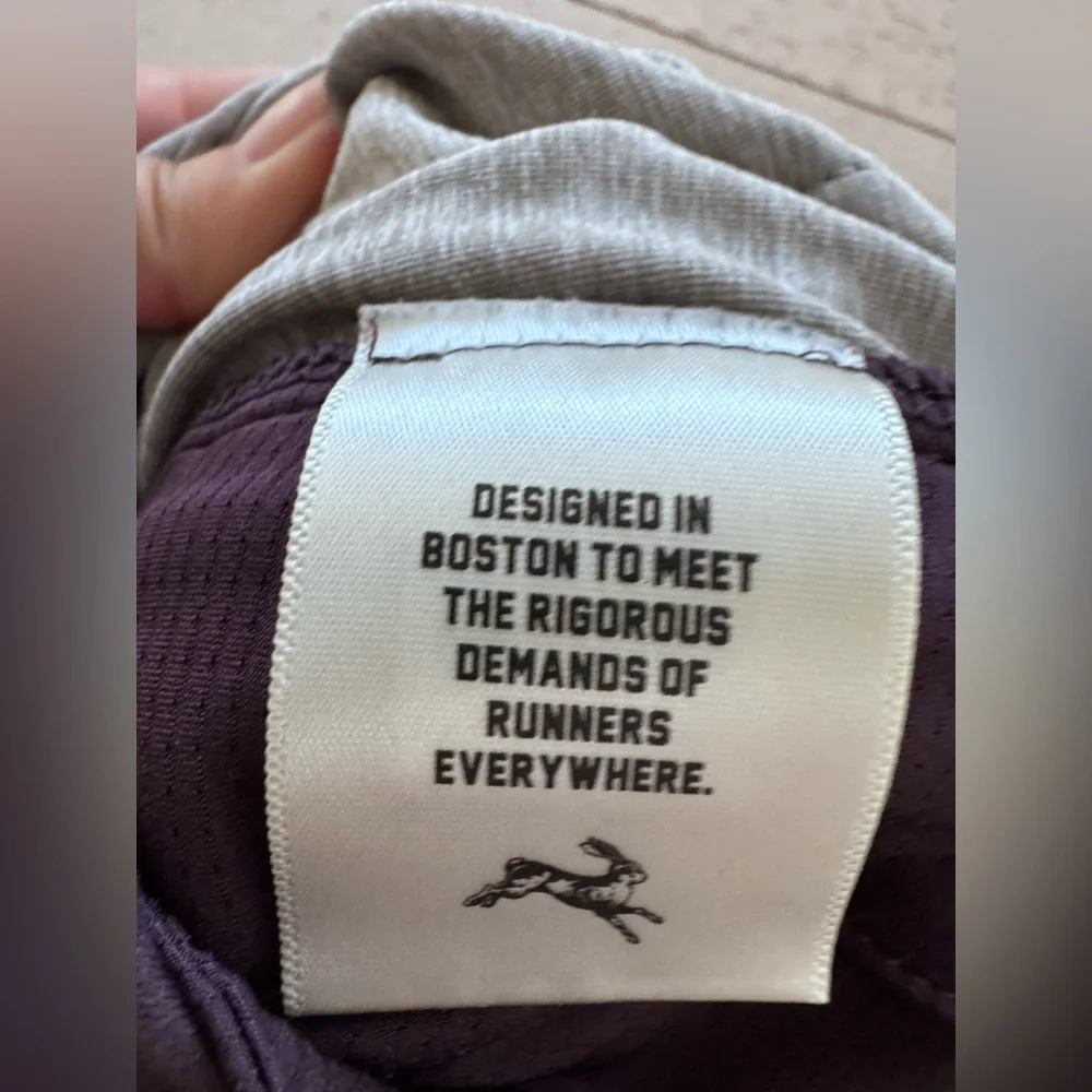 Tracksmith Pants Medium Womens Dark maroon  Running ankle zip leggings - Picture 10 of 10